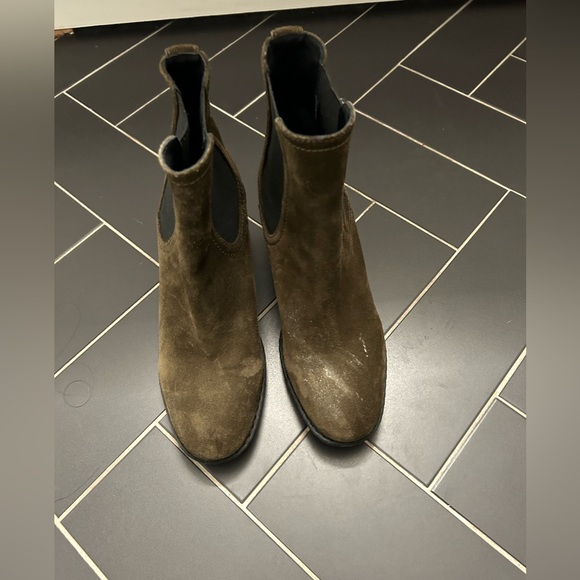Vince Suede Booties 7M Olive Green - Picture 1 of 5